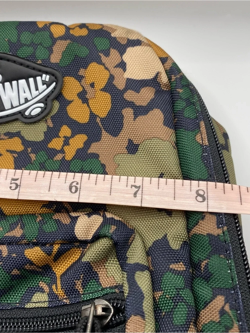 Vans Camouflage insulated lunch bag in Green, Brown & Yellow